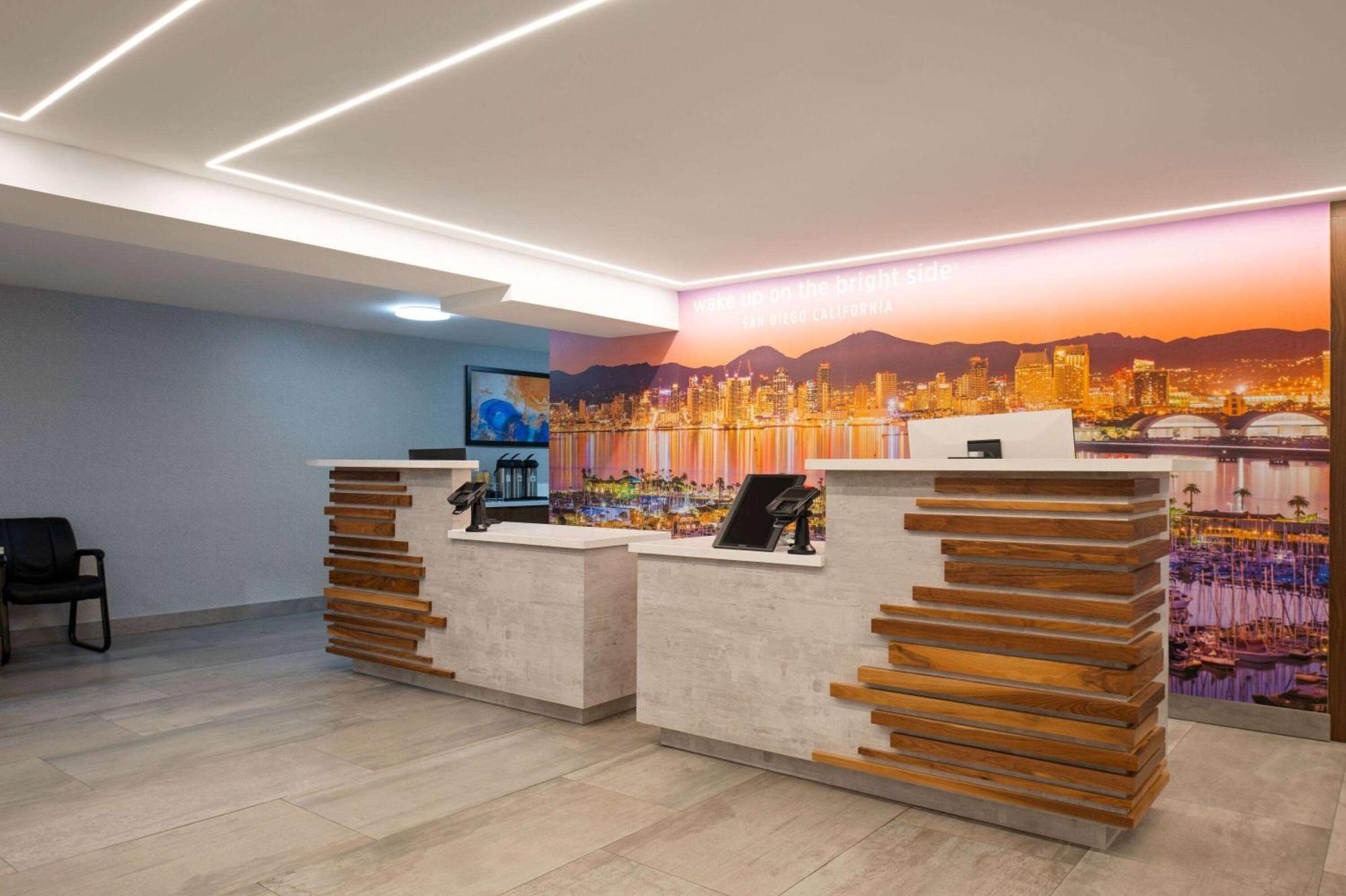 La Quinta Inn By Wyndham San Diego - Miramar Экстерьер фото